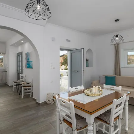 Villa Loulou House *